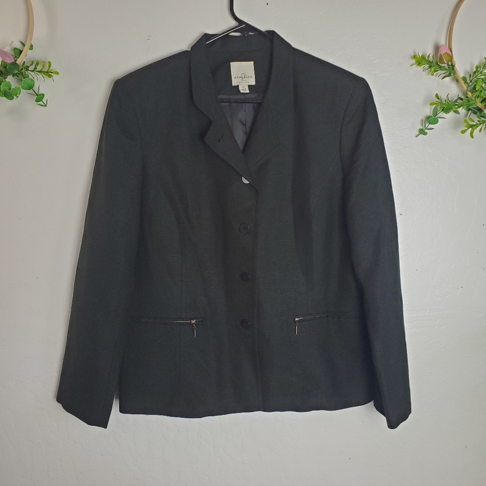 5/$20 ANNE KLEIN linen blend black blazer size 12